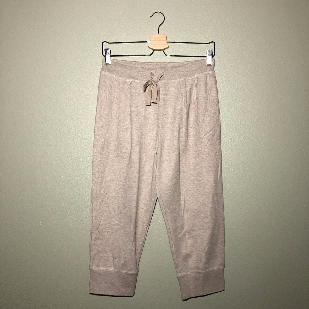 Uniqlo Cropped Lounge Bottoms